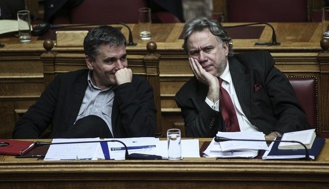 Κατατέθηκε το πολυνομοσχέδιο για ασφαλιστικό και φορολογικό