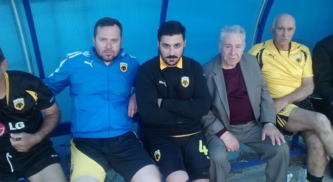Επίτιμος προσκεκλημένος ο αδερφός του Παντελίδη (pic)