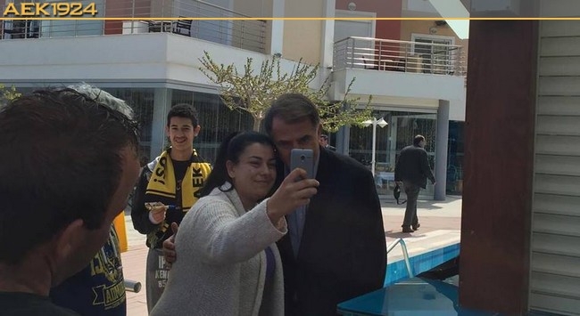 Κόσμος και σήμερα στο ξενοδοχείο (pics)