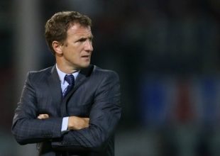 Και ο Αρουαμπαρένα στη λίστα των προπονητών για την ΑΕΚ