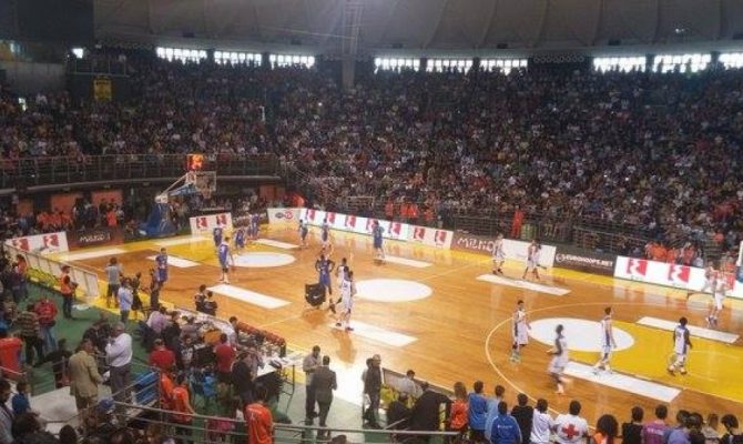 Live Streaming: «Πανικός» στη Θεσσαλονίκη για Αντετοκούνμπο!