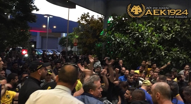 Φέρτε τους το Κύπελλο! (pics + vids)
