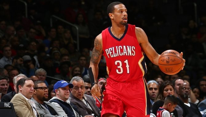 ΣΟΚ: ΝΕΚΡΟΣ ΠΑΙΚΤΗΣ ΤΩΝ PELICANS