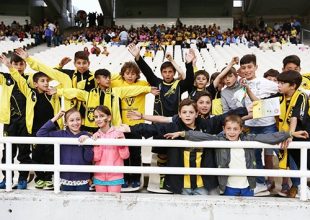 Το μέλλον είναι εδώ και είναι κιτρινόμαυρο! (PICS)