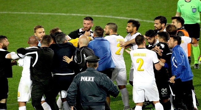 Μυαλό και σοβαρότητα στο μηδέν