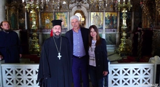 Η επίσκεψη του Μανωλά στην Τήνο (pics)