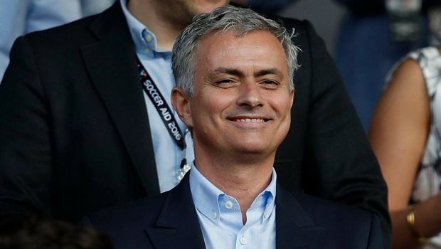 Οι 11 του Μουρίνιο που κάνουν τη Γιουνάιτεντ παγκόσμια υπερδύναμη