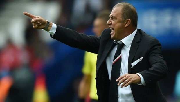 Τερίμ: “Μην μας ξεγράφετε”