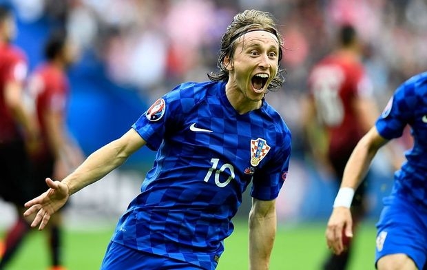 Με γκολάρα Μόντριτς η Κροατία, 1-0 την Τουρκία