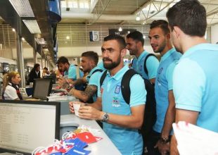 Έφτασε στο Σίνδεϊ η αποστολή της Εθνικής