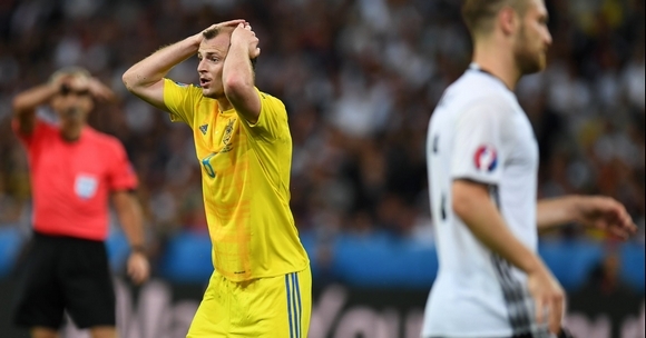 Καλή η Ουκρανία, τη νίκη η Γερμανία