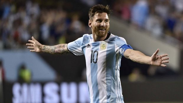 Πώς κρατάς τον κόσμο στην τηλεόραση σε ένα βαρετό παιχνίδι