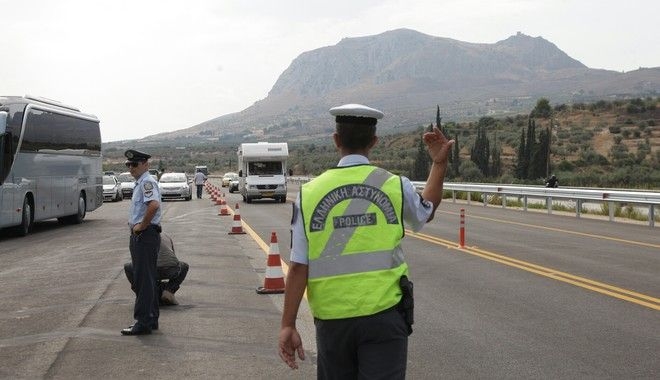 Αυξημένα τα μέτρα της τροχαίας ενόψει του Αγίου Πνεύματος