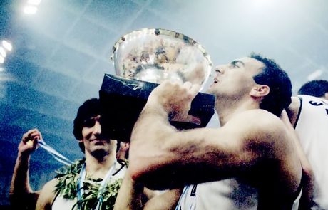 Ο Μπουρούσης για το ’87: “Τίποτα δεν συγκρίνεται με το Ελλάς”