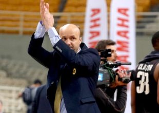 Ζντοβτς: «Περίμενα να με υποστηρίξουν οι οπαδοί για τον Γκριν»