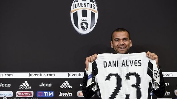 Άλβες: “Επέλεξα το 23 λόγω του Λεμπρόν Τζέιμς”