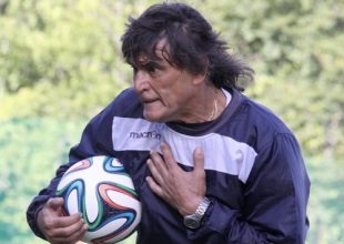 Ο Σούιτσα… παρουσιάζει τον Μπάρκα