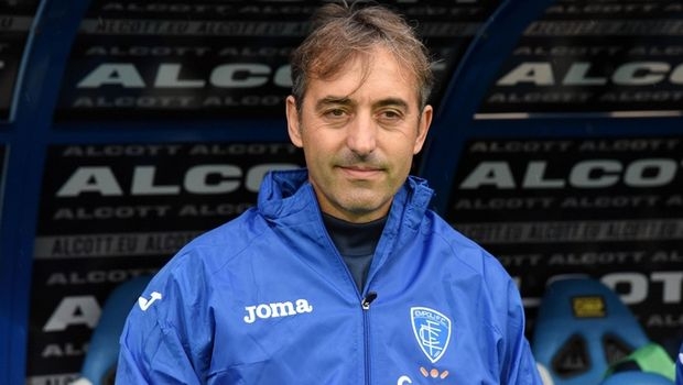 Καταλήγει σε Τζαμπάολο η Μίλαν Καταλήγει σε Τζαμπάολο η Μίλαν