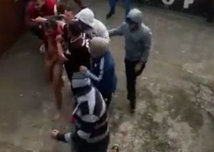 ΣΟΚ: Πανηγύρισε γκολ και οι αντίπαλοι τον έγδυσαν! (vid)