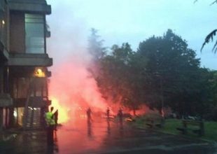 Ενέδρα θανάτου μεταξύ οπαδών στο Βελιγράδι