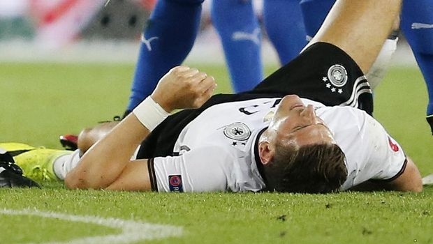 Τέλος το Euro 2016 για Γκόμεθ