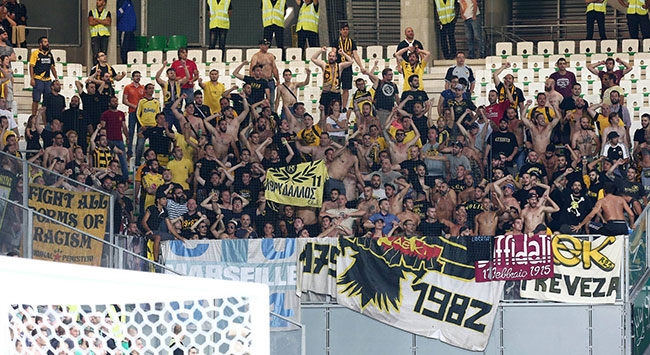 Γέμισε η ΑΕΚτζήδικη κερκίδα (pics)