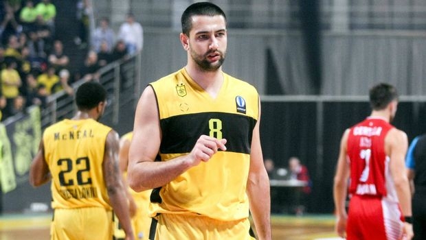 Τσούπκοβιτς και Σχίζας για Κύμη