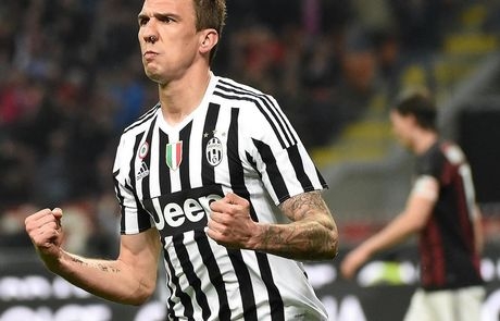 Ο Ιγκουαΐν… διώχνει τον Μάντζουκιτς Ο Ιγκουαΐν… διώχνει τον Μάντζουκιτς