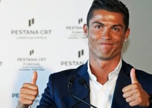 Ο Ρονάλντο αγκαλιά με την πιο σέξι Λατίνα σταρ