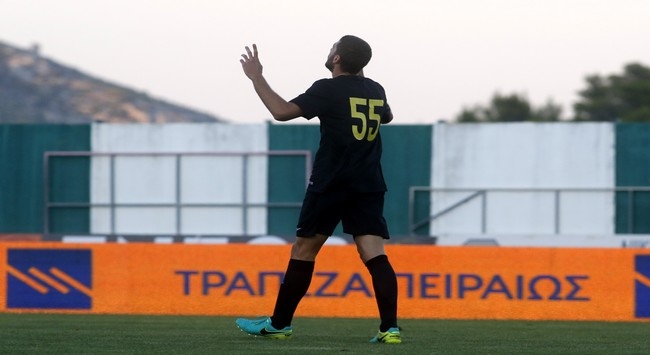 Δεν σταματάει να δουλεύει