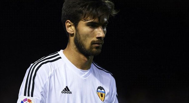 Μπαρτσελόνα και Ρεάλ Μαδρίτης για Αντρέ Γκόμες Μπαρτσελόνα και Ρεάλ Μαδρίτης για Αντρέ Γκόμες