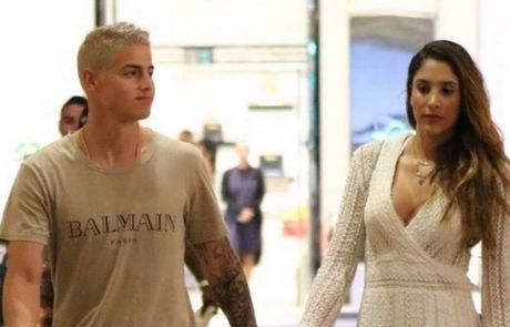 Ο ξανθός Χάμες Ροντρίγκες με τη σέξι σύντροφό του