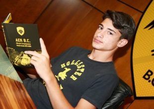 Ο Σπύρογλου στο… μέλλον της Βασίλισσας