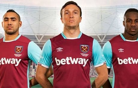 Κινηματογραφική παρουσίαση φανέλας για τη Γουέστ Χαμ