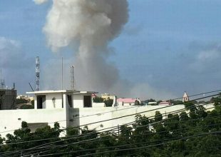 Σομαλία: Διπλή επίθεση αυτοκτονίας με τουλάχιστον 13 νεκρούς