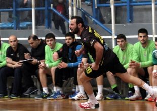 Ψάχνει την περίπτωση Καρυπίδη η ΑΕΚ!