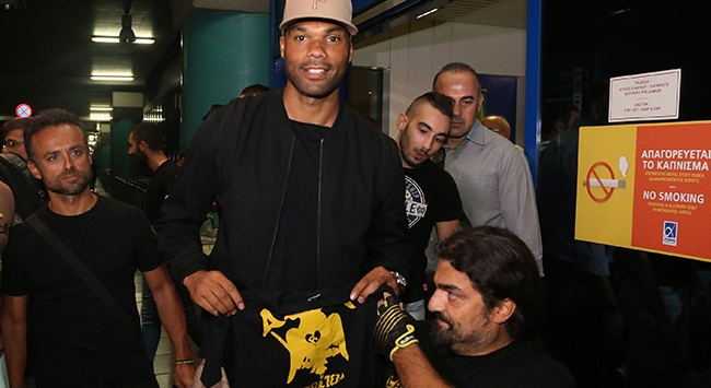 Η άφιξη του Λέσκοτ (PICS)!