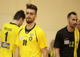 Επιστρέφει ο Αλεξίου