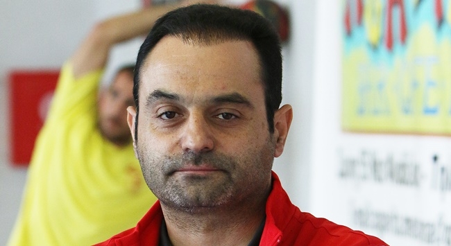 Δουλειά στο να αποκτήσει στοιχεία του προπονητή της