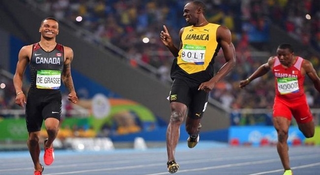 Γελούσαν μαζί… πριν τον τερματισμό Μπολτ και Ντε Γκρας!