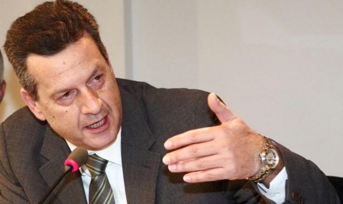 «Δεν είναι πυροτέχνημα, το πρωτάθλημα έτσι δεν ξεκινάει» «Δεν είναι πυροτέχνημα, το πρωτάθλημα έτσι δεν ξεκινάει»