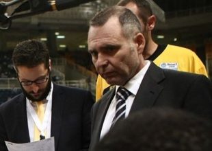 «Έφυγε» ο κόουτς Δημητρίου…