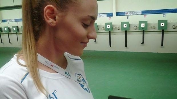 Στον τελικό η Κορακάκη! Στον τελικό η Κορακάκη!