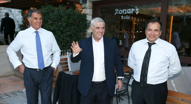 Παρών στο δείπνο της ΑΕΚ στην Σεντ Ετιέν ο Μελισσανίδης!