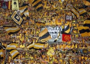 Καφρίλα από οπαδούς της Ντινάμο Δρέσδης με κεφάλι ταύρου