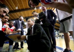 “Εμφύλιος” στα Τρίκαλα