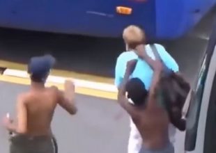 Τουρίστες παλεύουν με κλέφτες στο Ρίο! (vid)