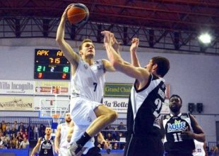 Συμφώνησε με Κόροιβο ο Βαν Όστρουμ