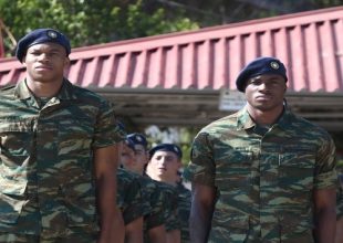 Αντετοκούνμπο στα χακί: τους πήραν με την… ψιλή