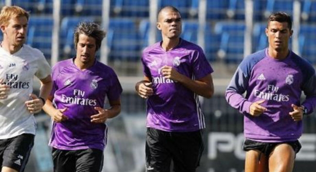 H νέα μέθοδος προπόνησης του Ρονάλντο: Γι’ αυτό φοράει φούτερ H νέα μέθοδος προπόνησης του Ρονάλντο: Γι’ αυτό φοράει φούτερ